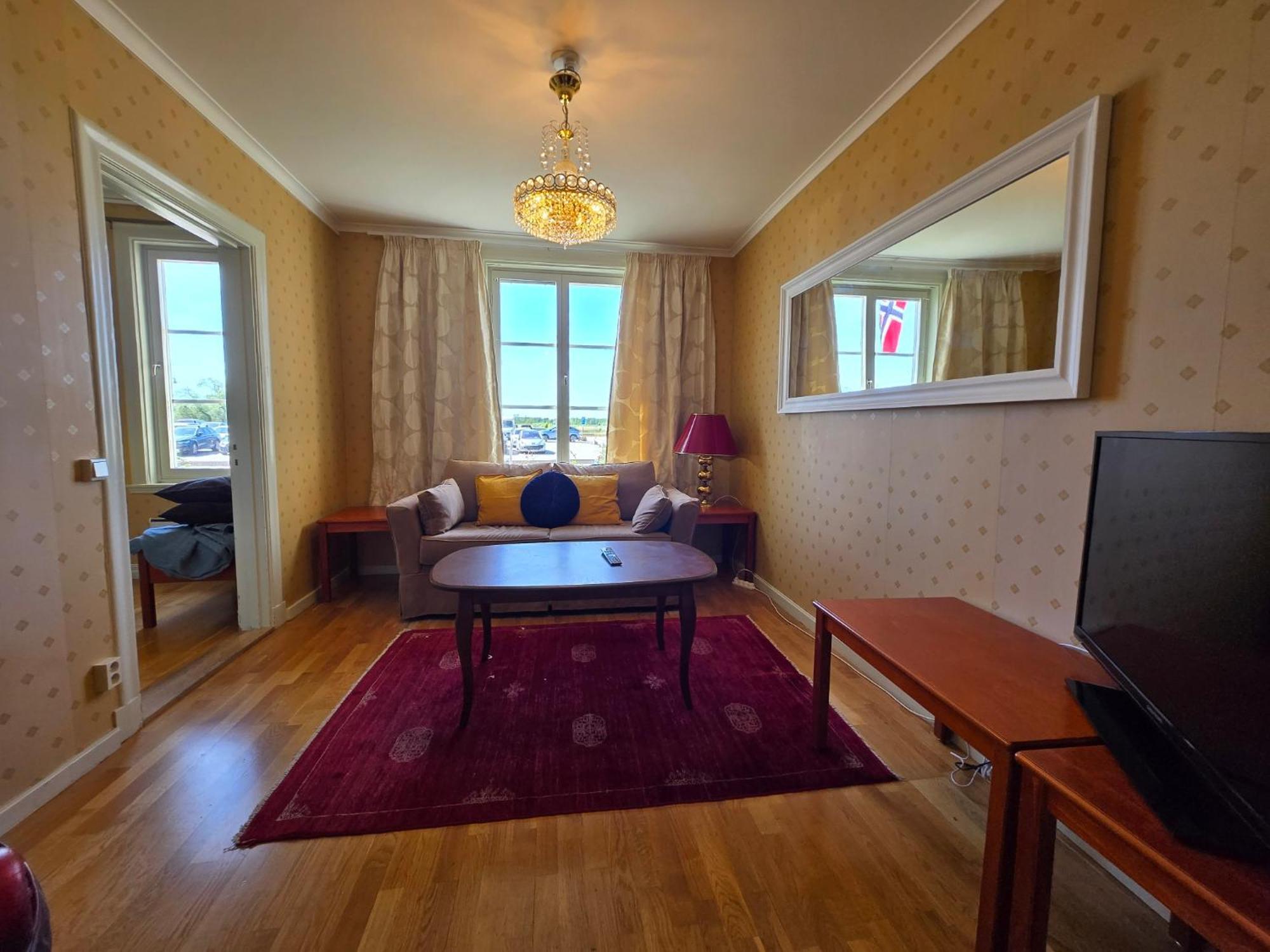 Vaenerport Lakefront Hotell Mariestad Bagian luar foto